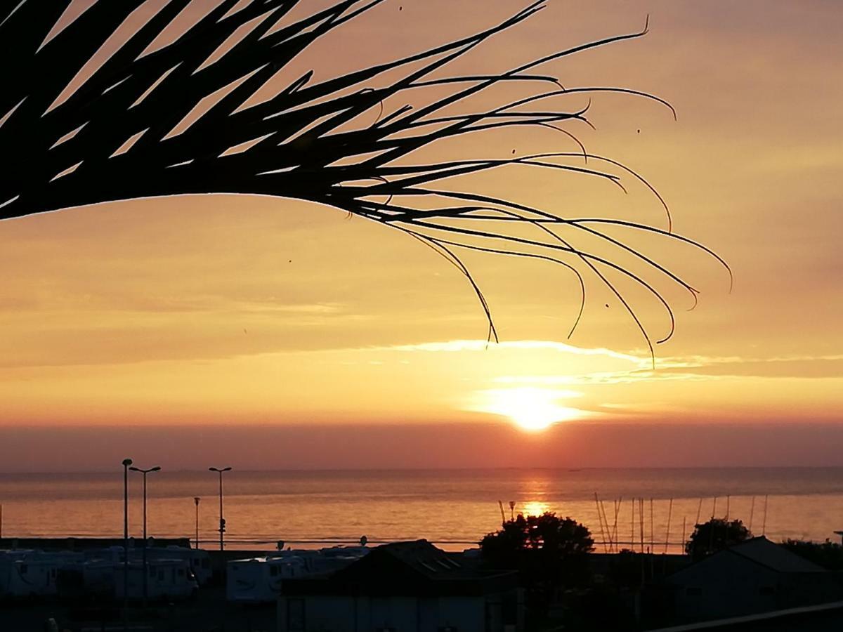 Grand Loft De 60M2 Tres Lumineux Tres Belle Vue Sur Mer Erquy Eksteriør bilde